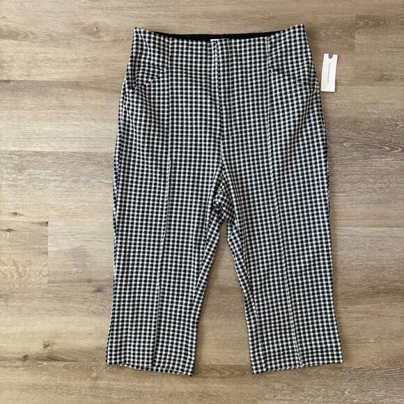 Maeve Gingham Capri Pants - Picture 3 of 7